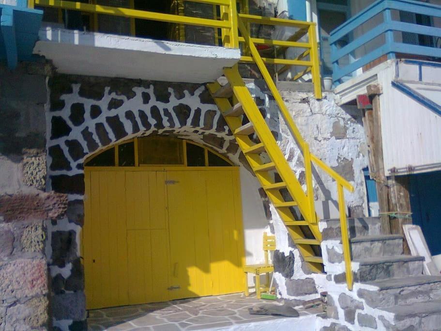 The Yellow Boat House Klima  Extérieur photo